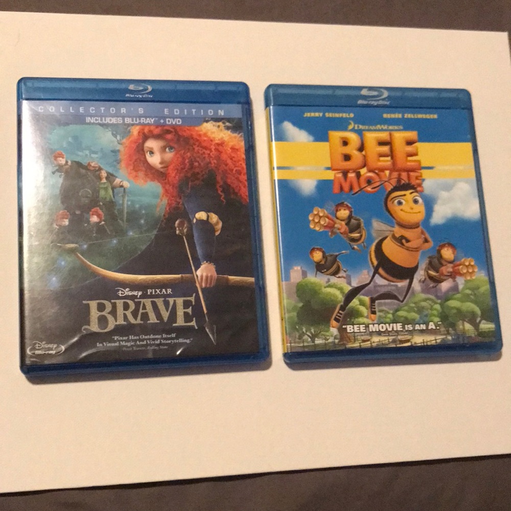 Brave 3-Disc Collector's Ed (Blu-ray+DVD)+Bee Movie Blu-ray Bundle